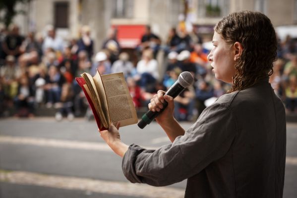 © Christophe Raynaud de Lage - Festival d'Aurillac - Fixe