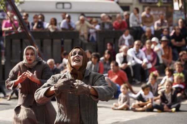 © Christophe Raynaud de Lage - Festival d'Aurillac - Fixe