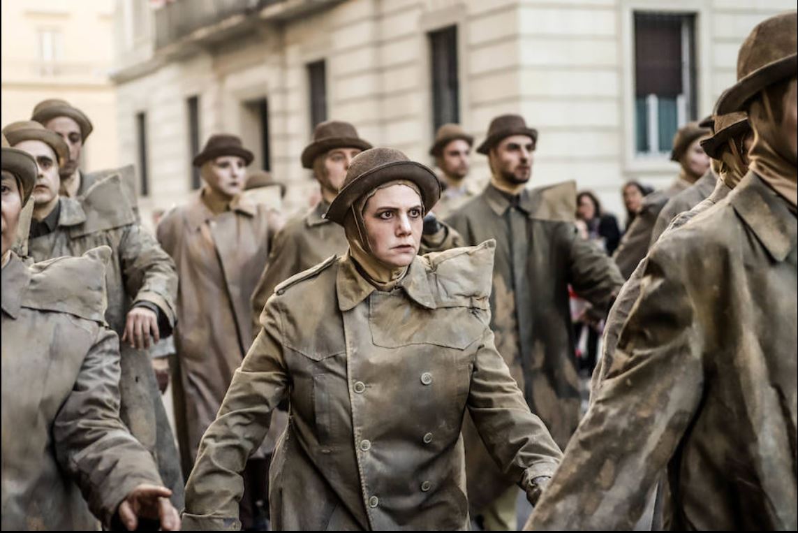 FESTIVAL KALDEARTE à VITORIA, ESPAGNE – RUMBO AL CEMENTERIO – CAP AU CIMETIÈRE